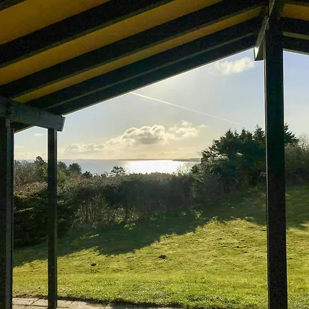 Family House With Sea View By Lynaes Hundested